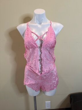 Pink Lace Romper Teddy with sparkly heart diamond accents New never worn
